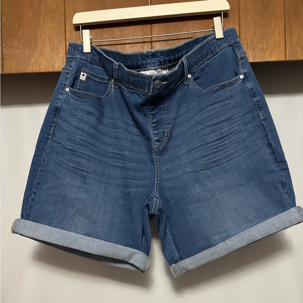 Belle by Kim Gravel TripleLuxe Denim Short